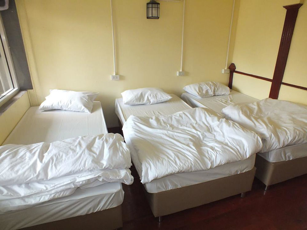 Cassette Hostel Chiang Mai Zewnętrze zdjęcie