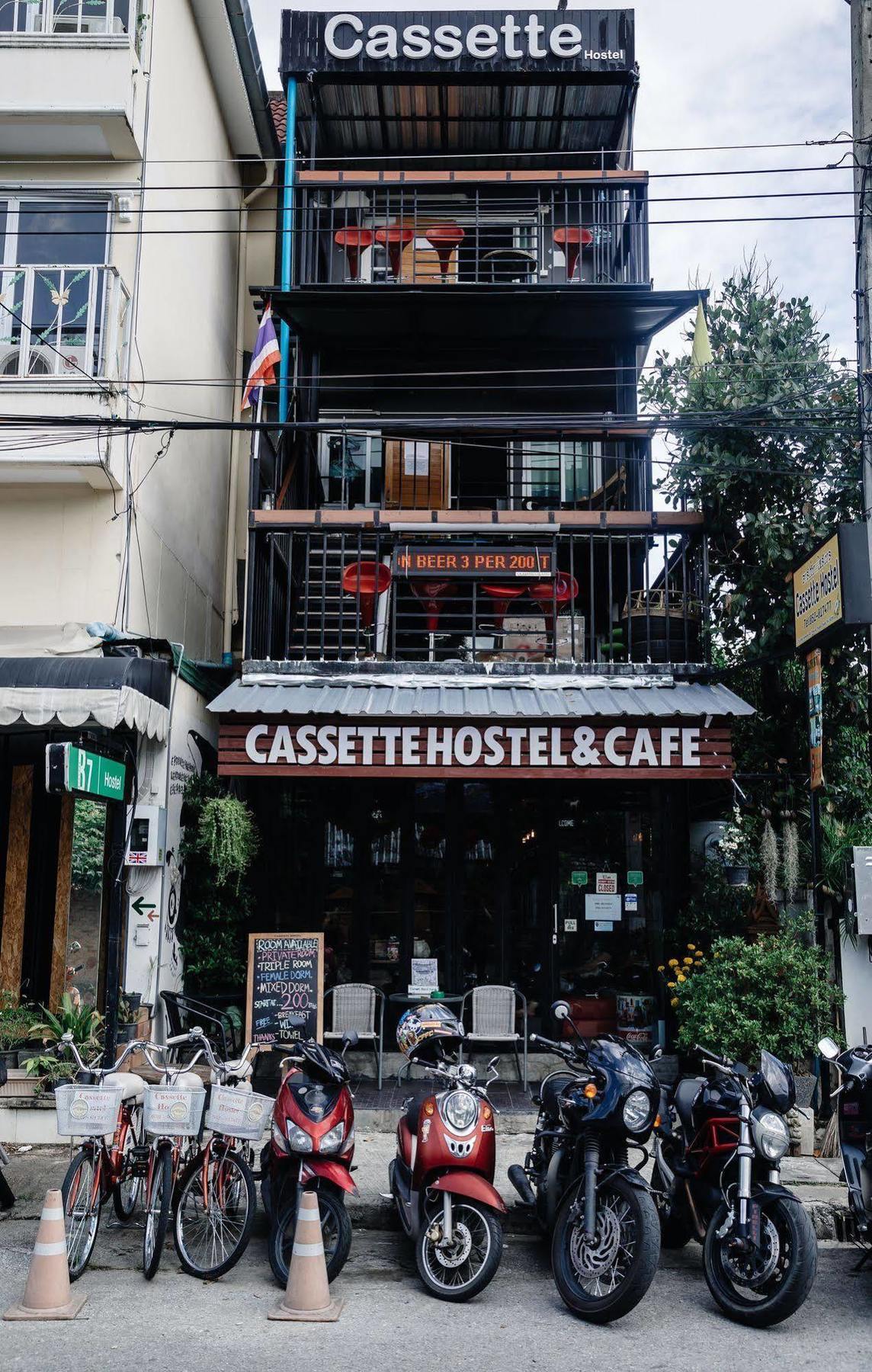 Cassette Hostel Chiang Mai Zewnętrze zdjęcie