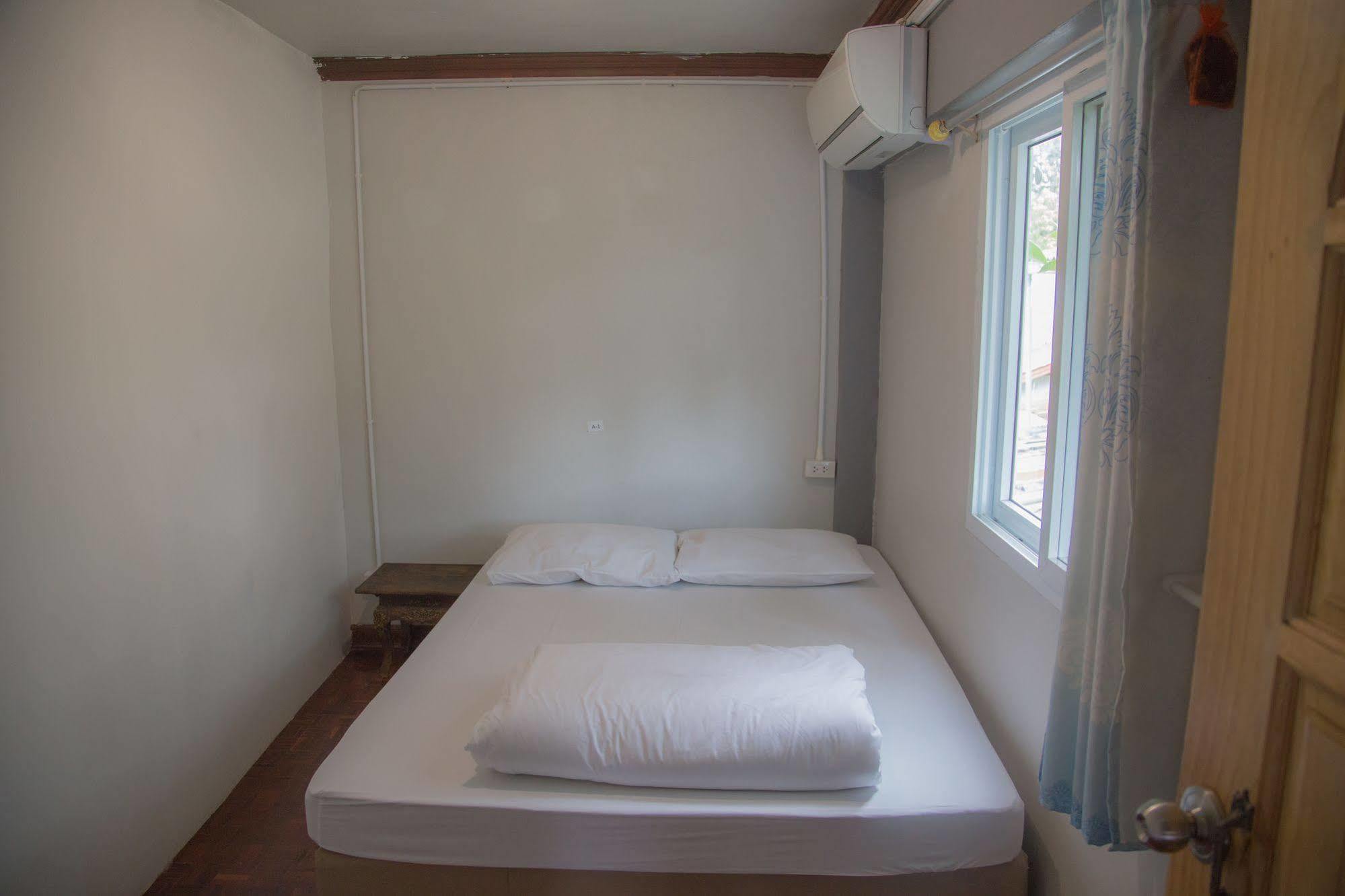 Cassette Hostel Chiang Mai Zewnętrze zdjęcie