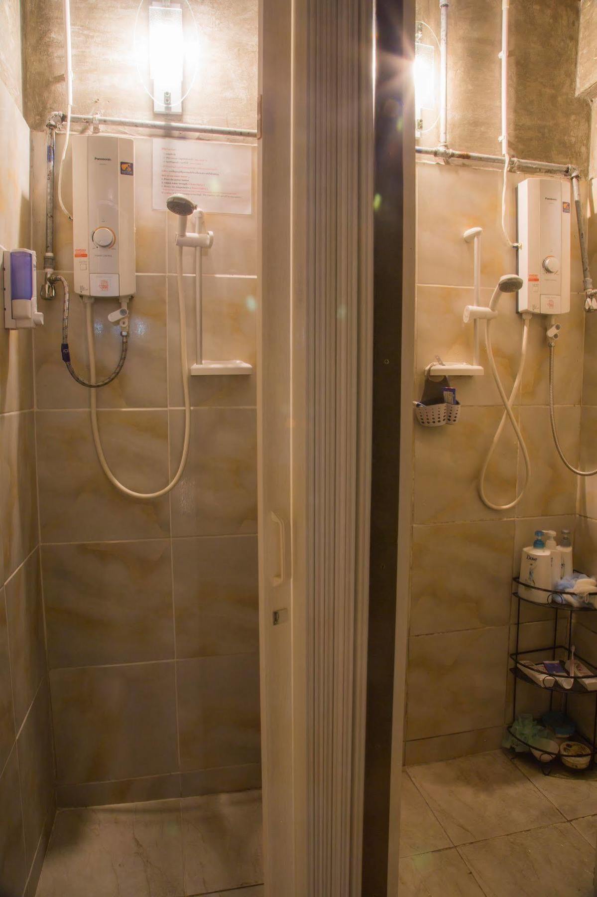 Cassette Hostel Chiang Mai Zewnętrze zdjęcie