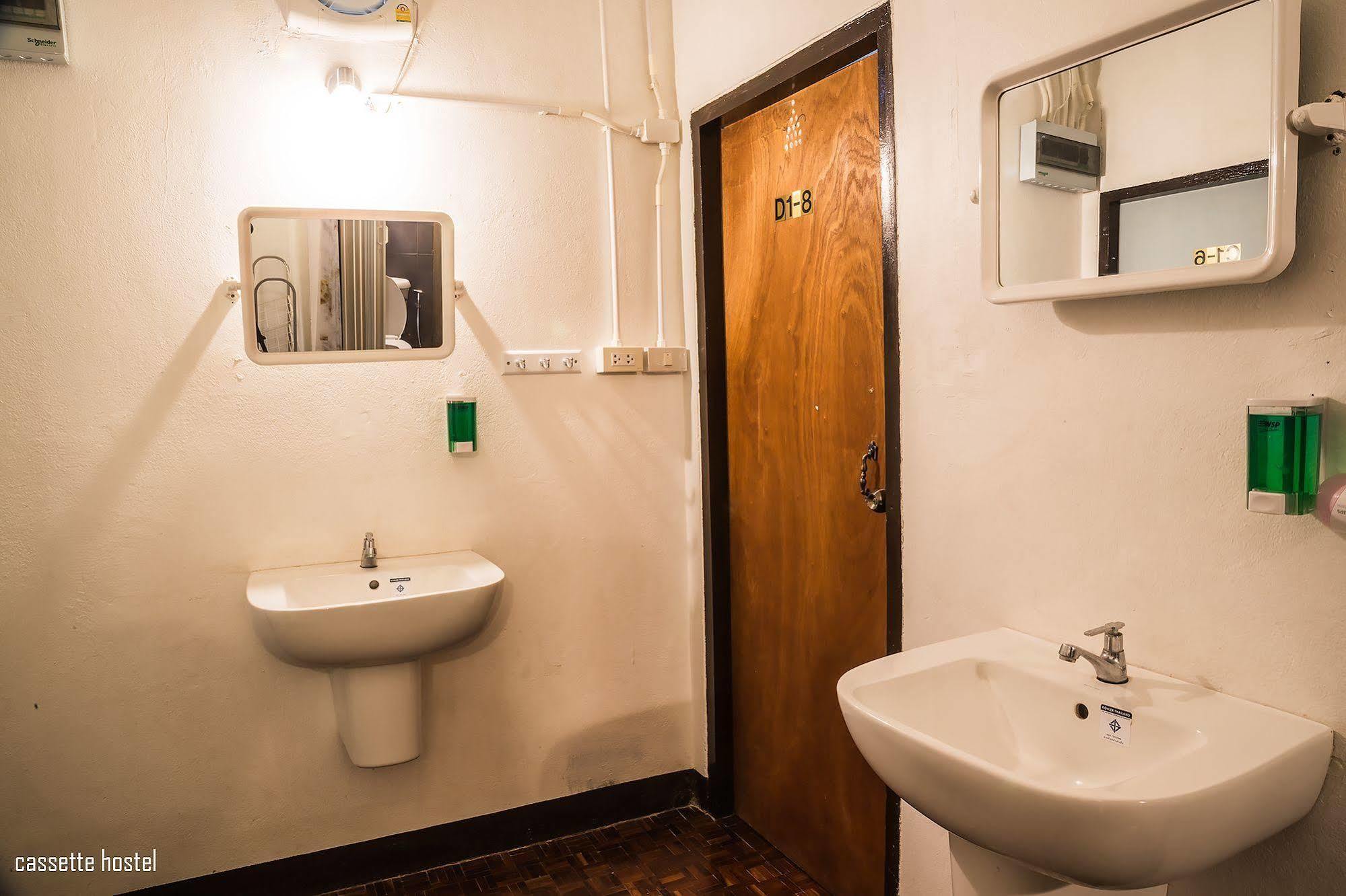 Cassette Hostel Chiang Mai Zewnętrze zdjęcie