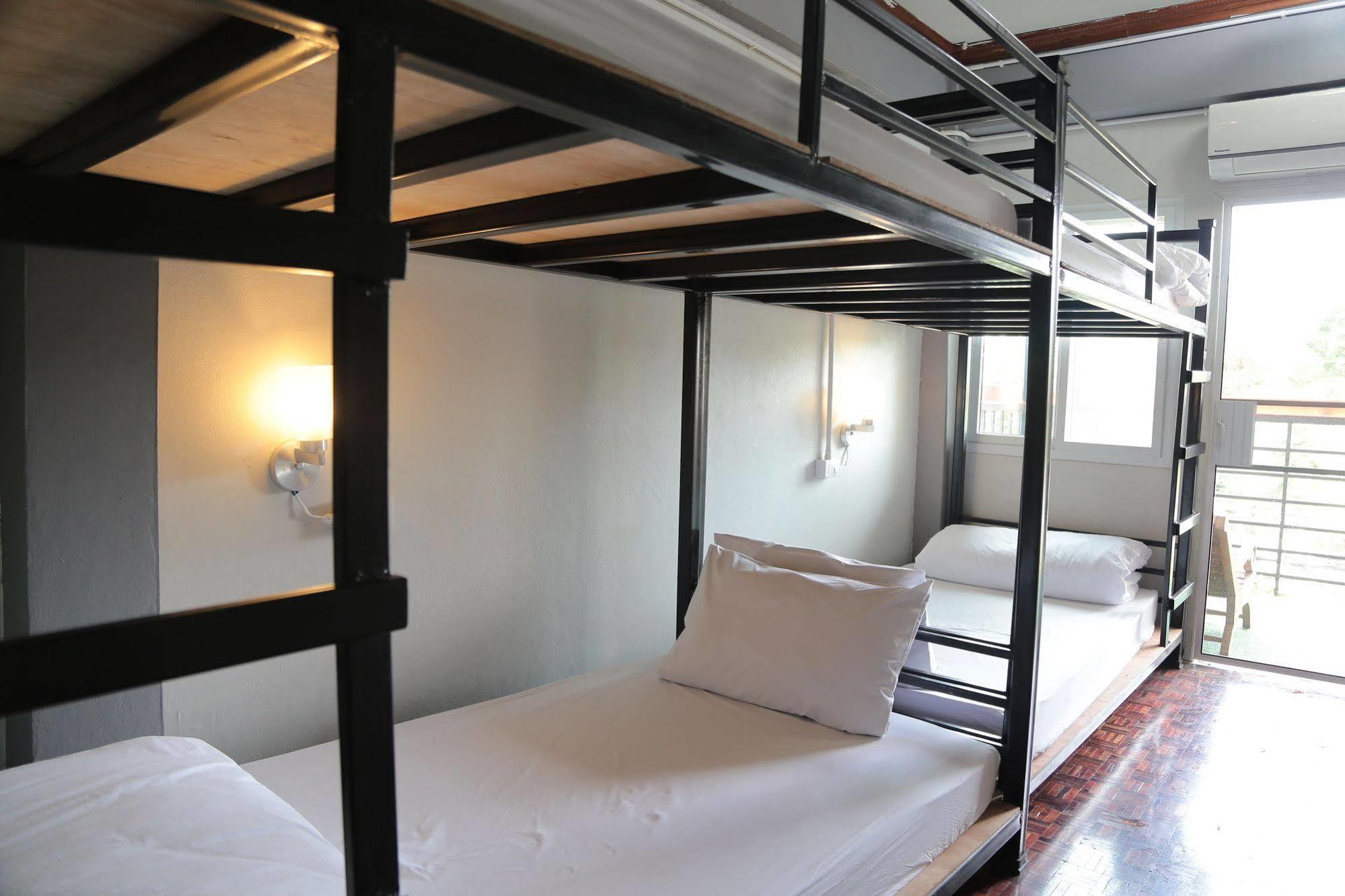 Cassette Hostel Chiang Mai Zewnętrze zdjęcie